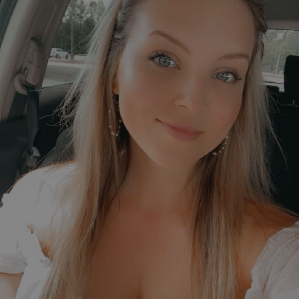 Meet your Posher, Ashlie